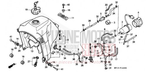 RESERVOIR A CARBURANT/POMPE A CARBURANT XRV750M de 1991